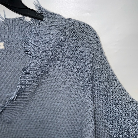 Main Strip Sweater Women’s Large Gray Long Sleeve Frayed Edges Cotton Blend - Picture 6 of 15